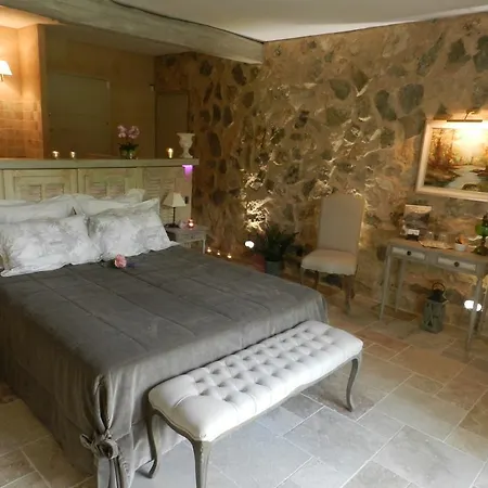 Le Clos D'eima * Saint-Cézaire-sur-Siagne